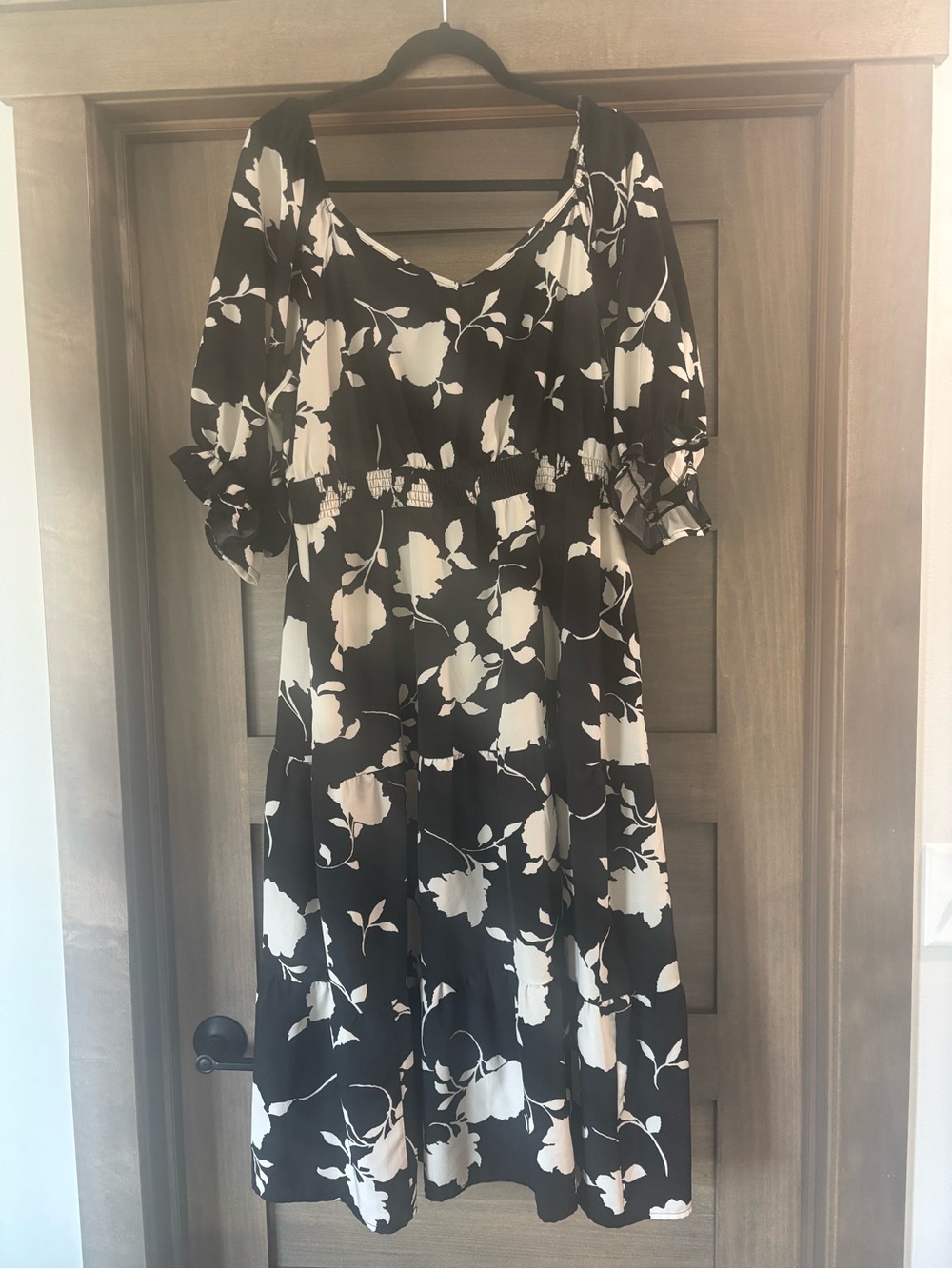 BloomChic Black & White Floral Midi Dress - Picture 2 of 4